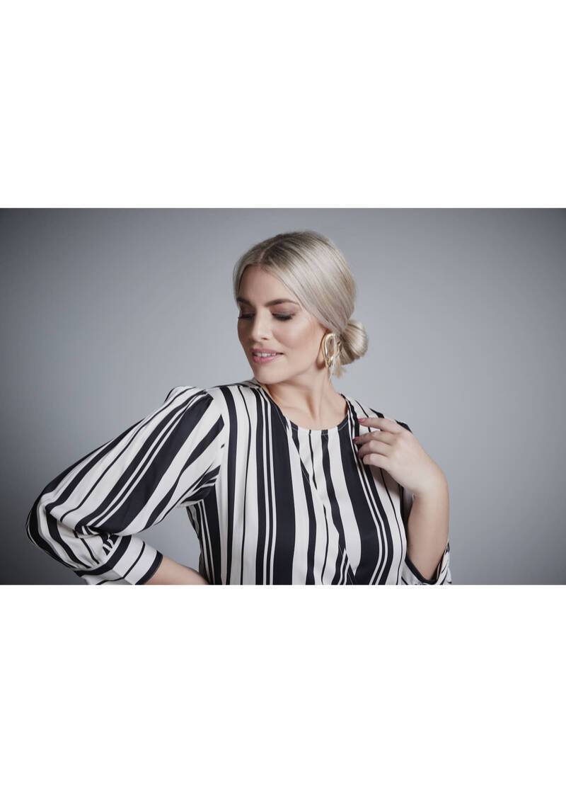 ROCK YOUR CURVES by Angelina Kleid in Schwarz Weiß gestreiftArtikelnummer RYC-LCAK-0407-903 Sonderangebot