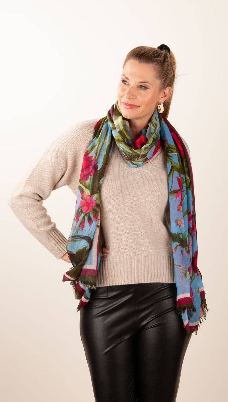 Simone Bruns Schal „Blumen & Blätter“ Blau | Multicolor Zeitbegrenzte Promotion