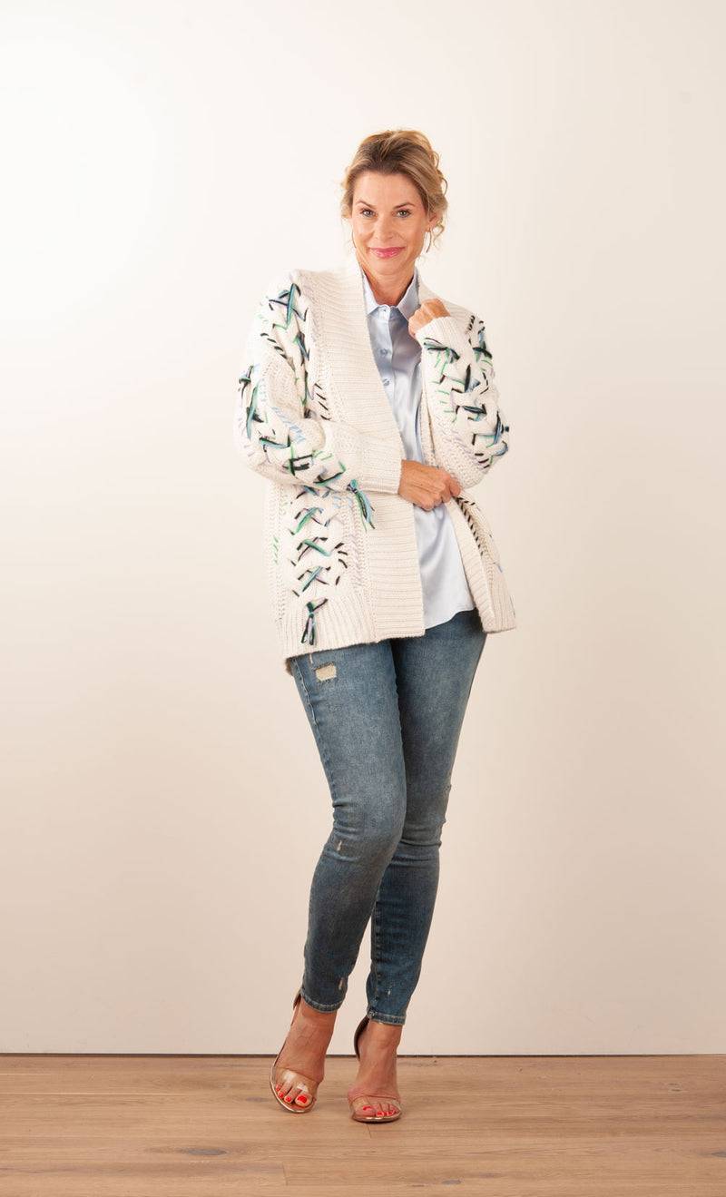 Paschwork Strickjacke Offwhite | Schwarz | Grün Sonderangebot der Fabrik