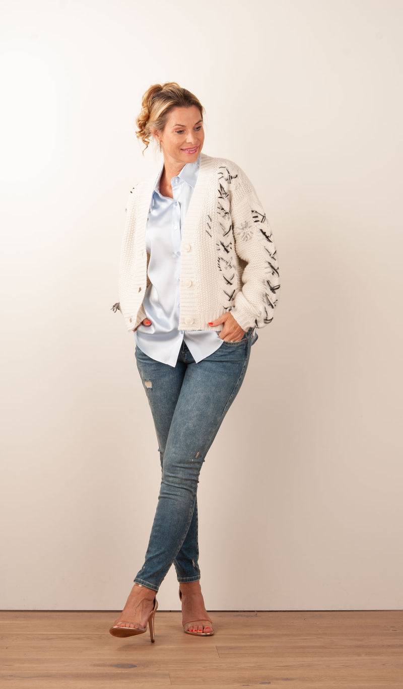Paschwork Strickjacke Offwhite | Grau | Schwarz Vierteljährliche Förderung