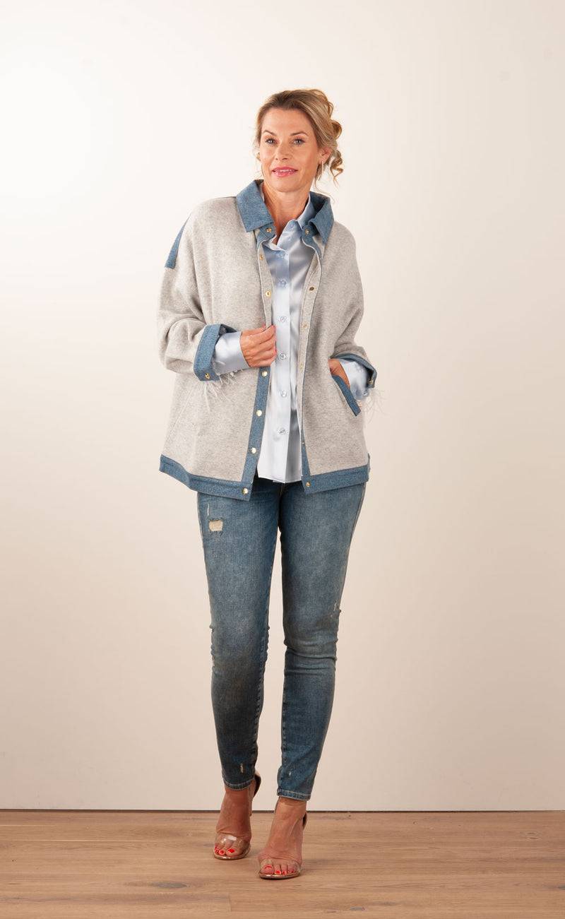 MAX & MOI Strickjacke Grau | Jeansblau 50% Rabatt mit kostenlosem Versand