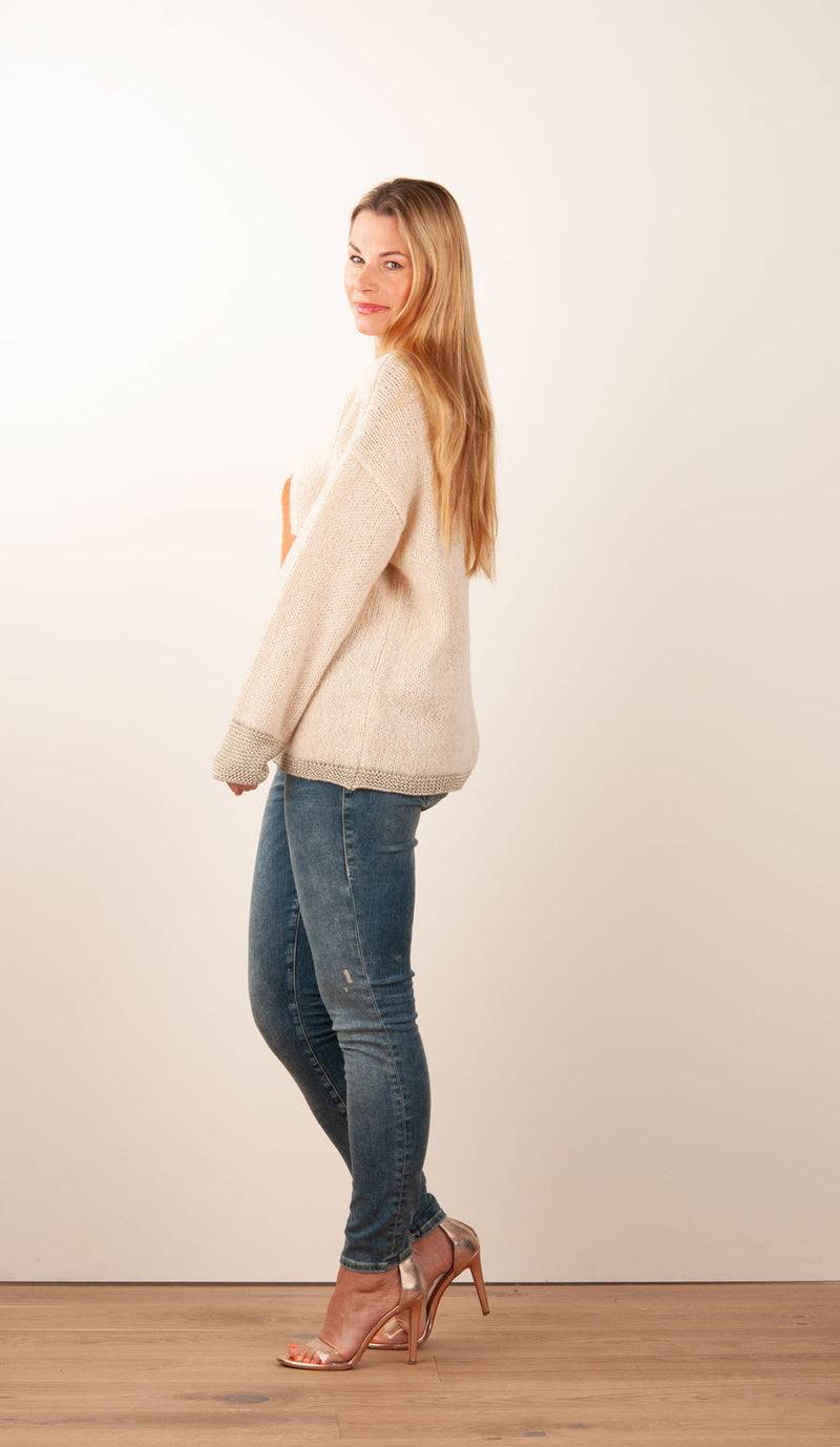 Grace Pullover Beige | Orange Tägliche Deals