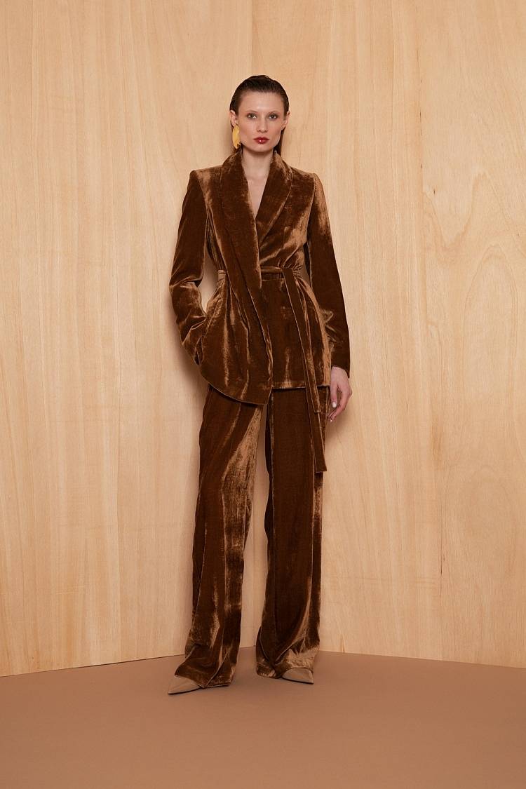 Sly 010 Wickelblazer mit Gürtel aus Viskose-Samt Vatertagsangebot