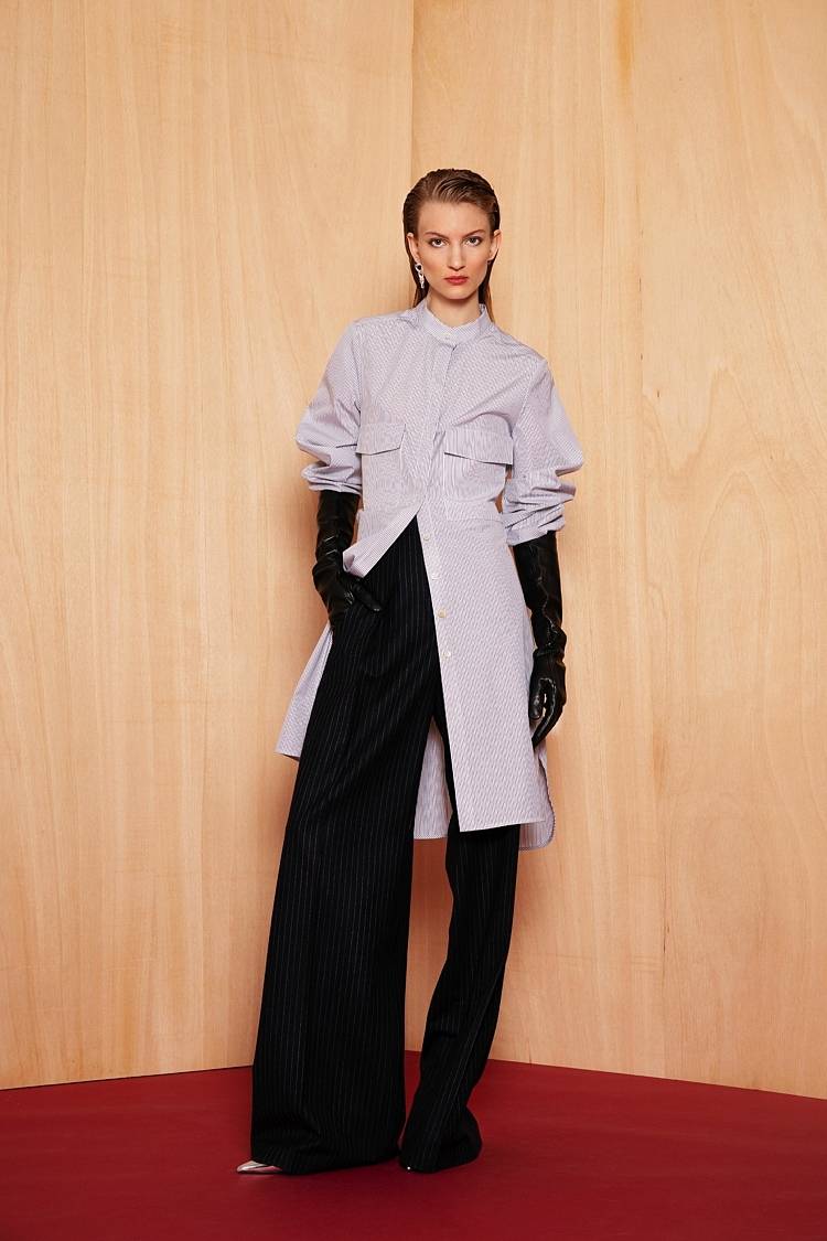 Sly 010 Gerade Hose mit Bundfalte Black Friday