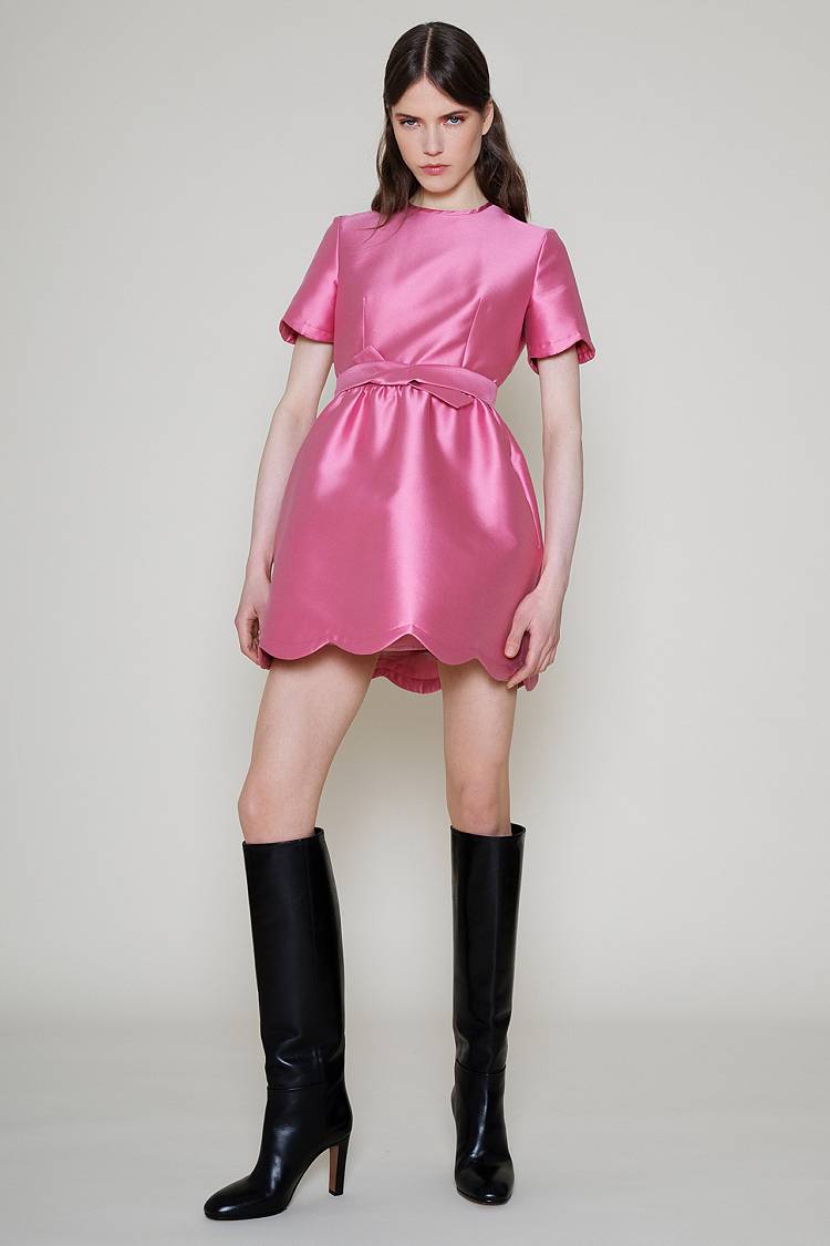 Sly 010 Verspieltes Kleid aus Seidentaft Große Rabatte