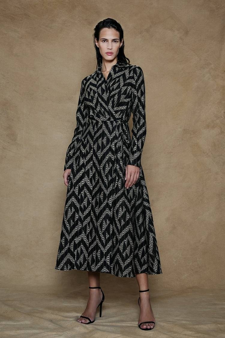 Sly 010 Midi-Wickelkleid mit grafischem Muster Flash Sale