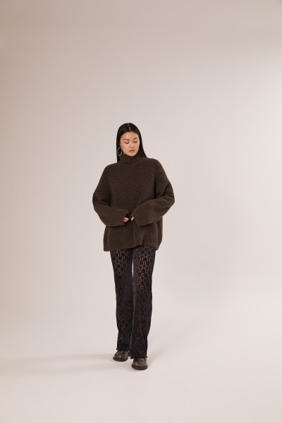 Sosue Bear Turtle Knit Dark Brown Top Angebot