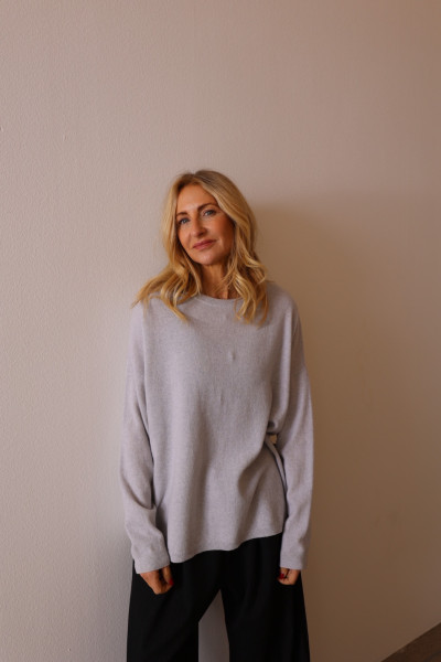 Sosue Wrap Pullover Light Grey 2025